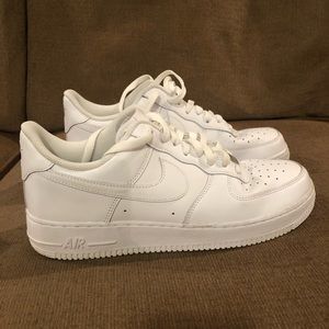 Nike Air Force 1, Men’s size 10, White, Excellent pre worn condition!